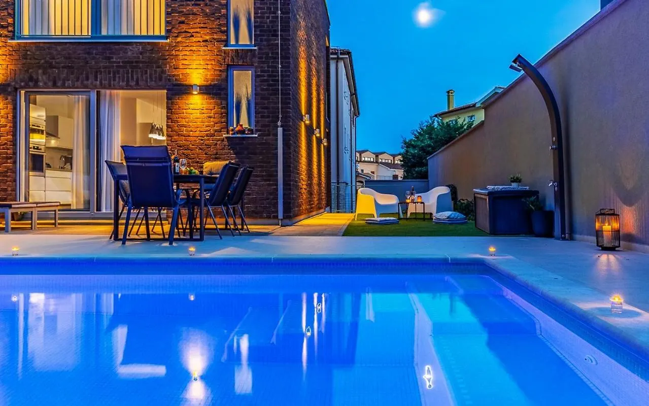Istriensonne 0763 - Villa Sky Mit Pool Ližnjan